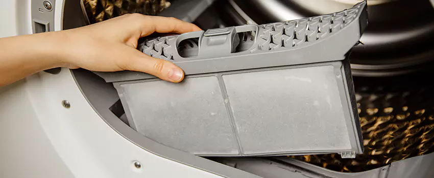 Signs Of A Clogged Dryer Lint Trap in Lindenwold, New Jersey